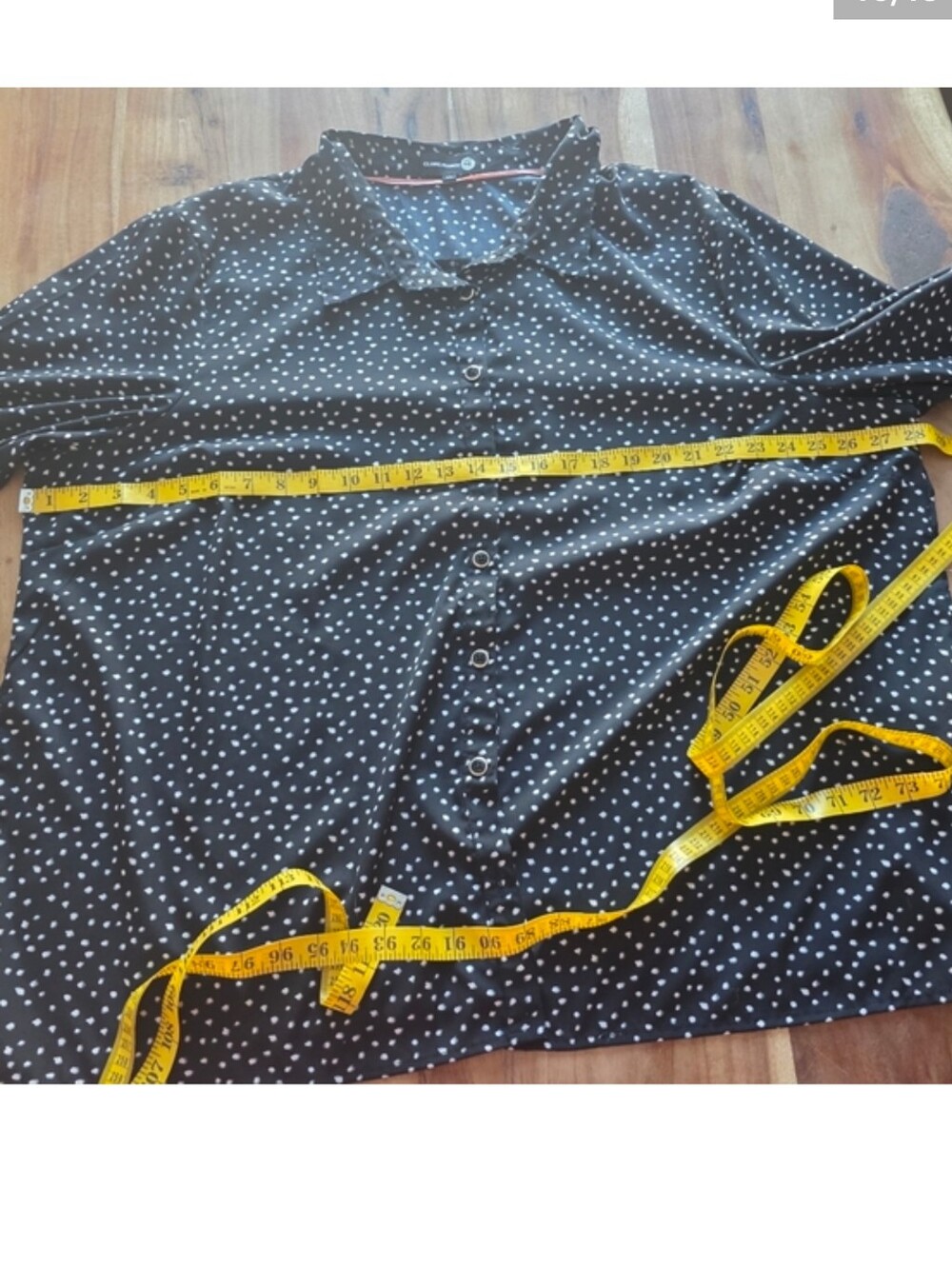 Claire France Black With White Dot Button Shirt With Ajustable Sleeve, Size 24 - Picture 10 of 13